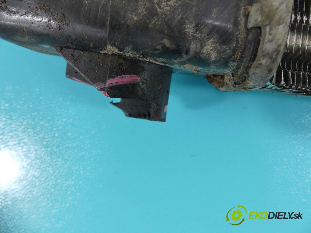 Renault Twingo I 1996-2003 1,2.0 8V 58 HP manual 43 kW 1149 cm3 3- chladič voda:  (Chladiče vody)