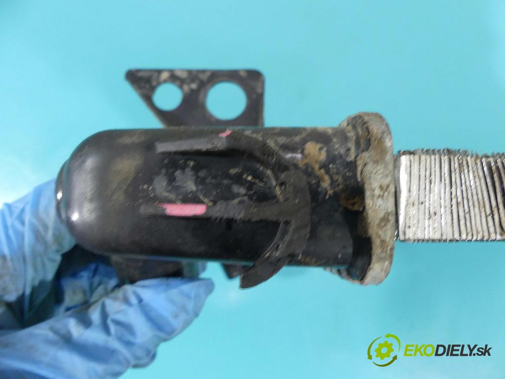 Renault Twingo I 1996-2003 1,2.0 8V 58 HP manual 43 kW 1149 cm3 3- chladič voda:  (Chladiče vody)