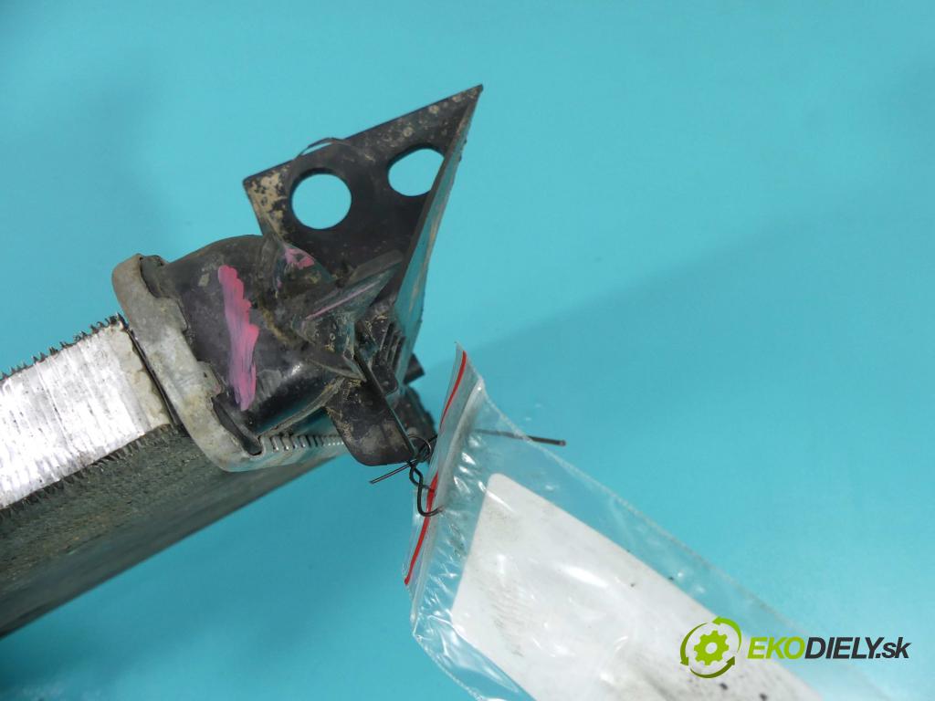 Renault Twingo I 1996-2003 1,2.0 8V 58 HP manual 43 kW 1149 cm3 3- chladič voda:  (Chladiče vody)