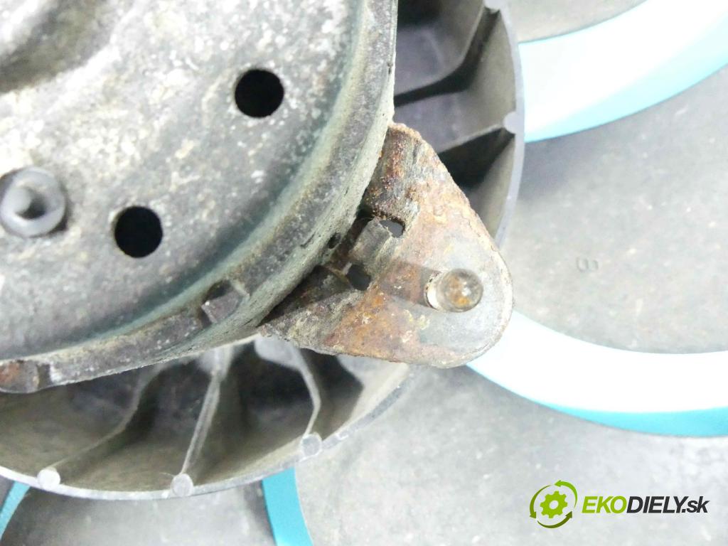 Renault Master II 1998-2010 2.2 dci 90 HP manual 66 kW 2188 cm3 5- Ventilátor chladiča