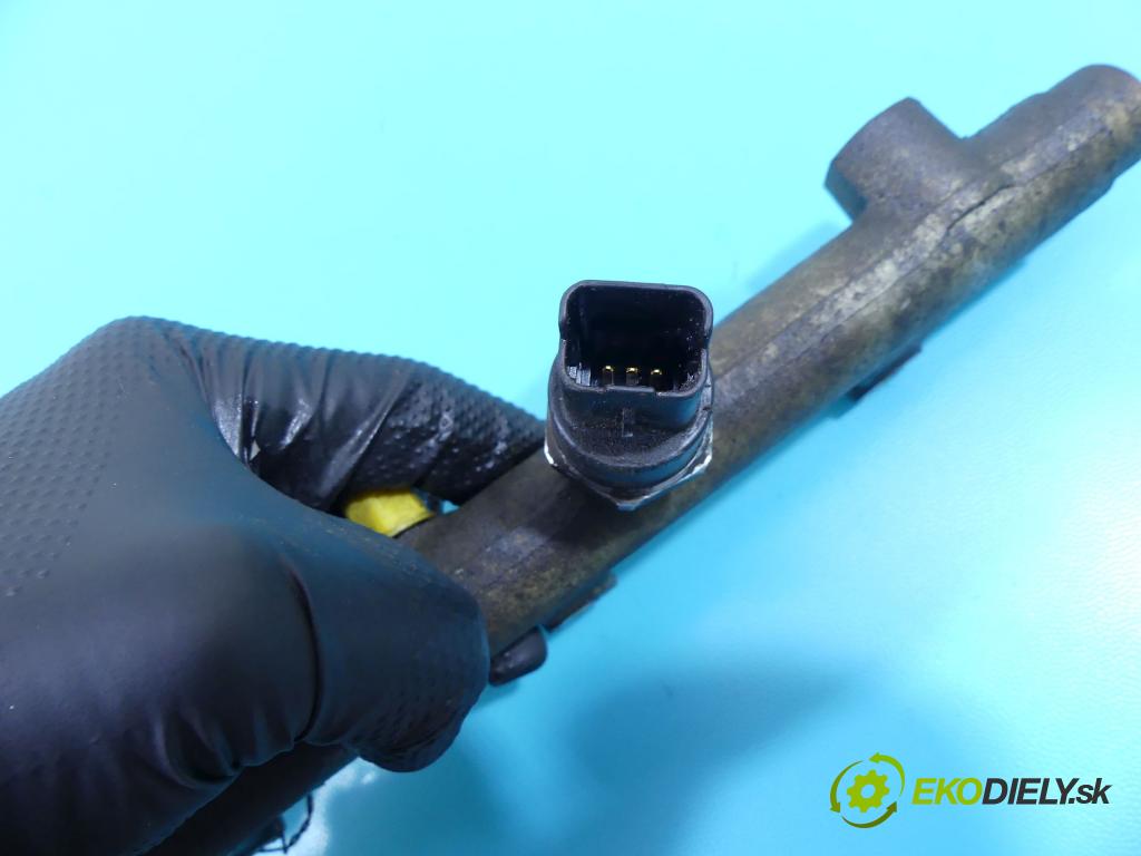 Fiat Ducato II 1994-2006 2.0 jtd 84KM manual 62 kW 1997 cm3 5- lišta vstrekovacia 0445214019 (Vstrekovacie lišty)