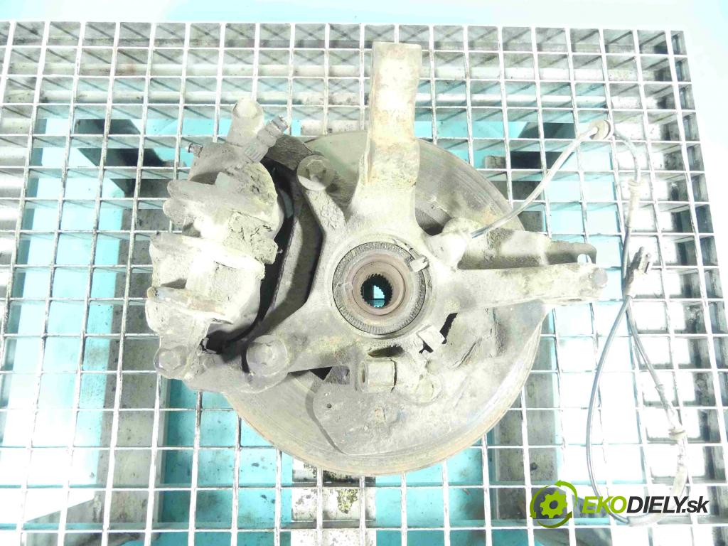 Peugeot Expert II 2006-2016 1.6 hdi 90 HP manual 66 kW 1560 cm3 5- náboj pravé  (Náboje)