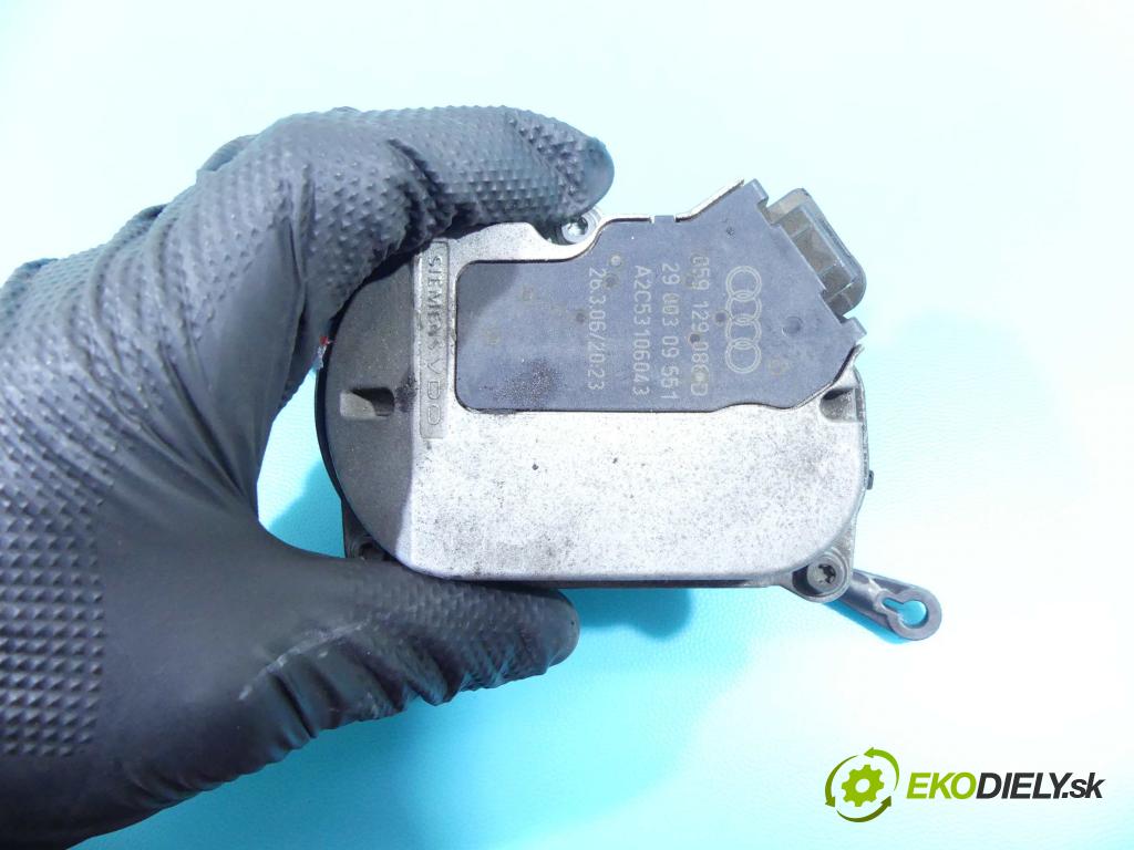 Audi A8 D3 2002-2009 4,2.0 V8 tdi 326KM automatic 240 kW 4134 cm3 4- Ovladač: klapky: kolektora: A2C53106043 (Ostatní)