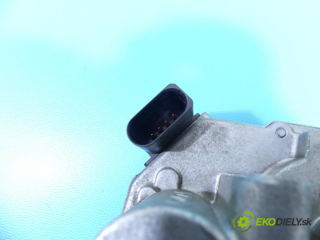 Audi A8 D3 2002-2009 4,2.0 V8 tdi 326KM automatic 240 kW 4134 cm3 4- Ovladač: klapky: kolektora: A2C53106043 (Ostatní)