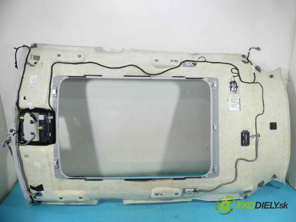 Jaguar F-Pace 16- 5el, do má model anglická / pod PANORÁMA: