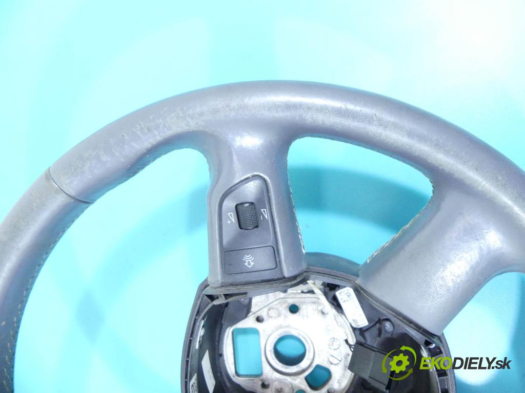 Audi A8 D3 2002-2009 4,2.0 V8 tdi 326KM automatic 240 kW 4134 cm3 4- volant 61678340C00 (Volanty)