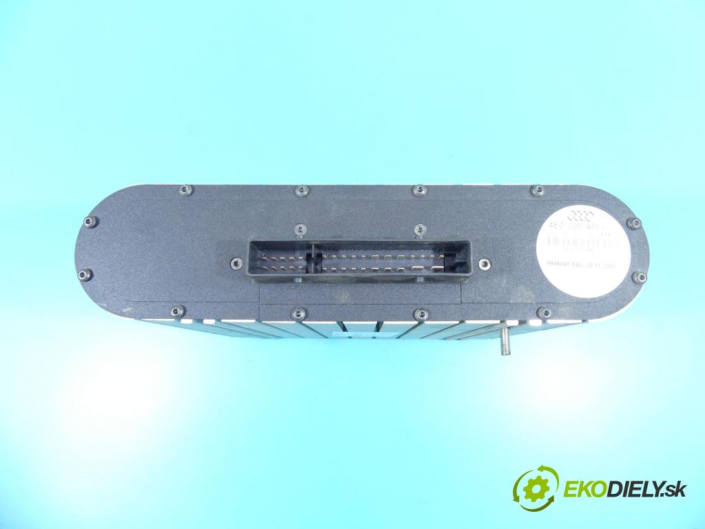 Audi A8 D3 2002-2009 4,2.0 V8 tdi 326KM automatic 240 kW 4134 cm3 4- Zesilovač: 4E0035465 (Zosilňovače)