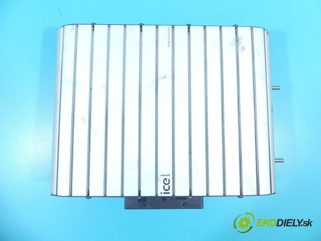 Audi A8 D3 2002-2009 4,2.0 V8 tdi 326KM automatic 240 kW 4134 cm3 4- Zesilovač: 4E0035465 (Zosilňovače)