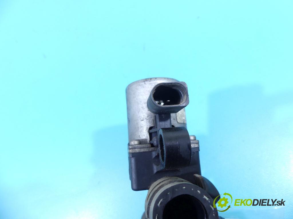 Audi A8 D3 2002-2009 4,2.0 V8 tdi 326KM automatic 240 kW 4134 cm3 4- ventil 9002149A (Ventily)