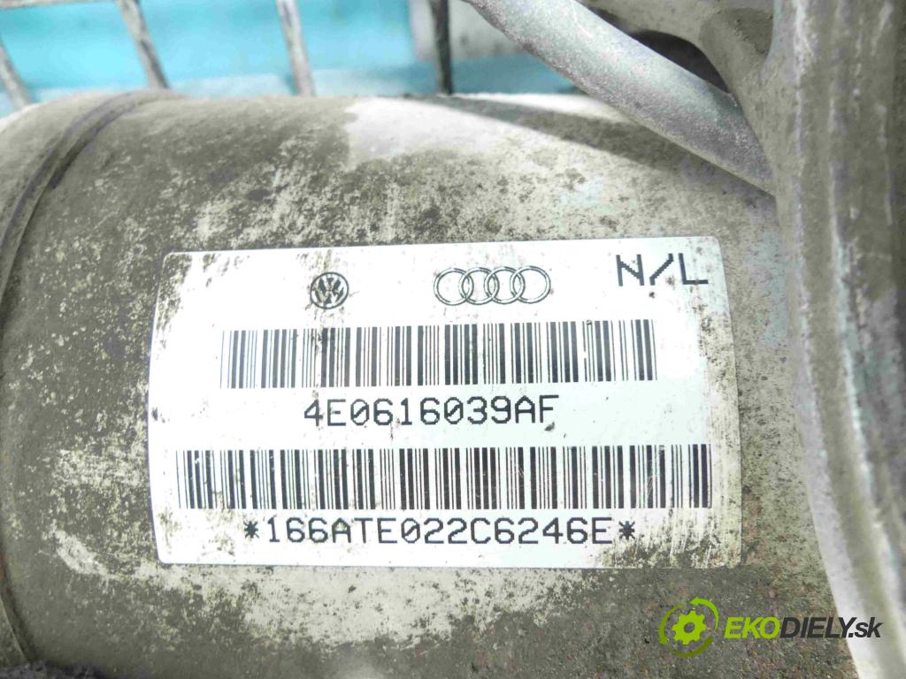 Audi A8 D3 2002-2009 4,2.0 V8 tdi 326KM automatic 240 kW 4134 cm3 4- tlmič predné pravý 4E0616039AF (Ostatné)