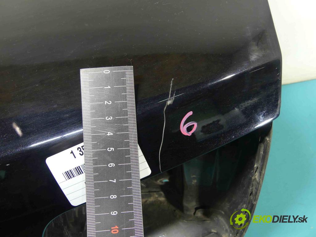 Audi A8 D3 2002-2009 4,2.0 V8 tdi 326KM automatic 240 kW 4134 cm3 4- zadní kufrové dveře  (Zadní kapoty)