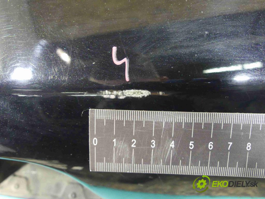 Audi A8 D3 2002-2009 4,2.0 V8 tdi 326KM automatic 240 kW 4134 cm3 4- zadní kufrové dveře  (Zadní kapoty)