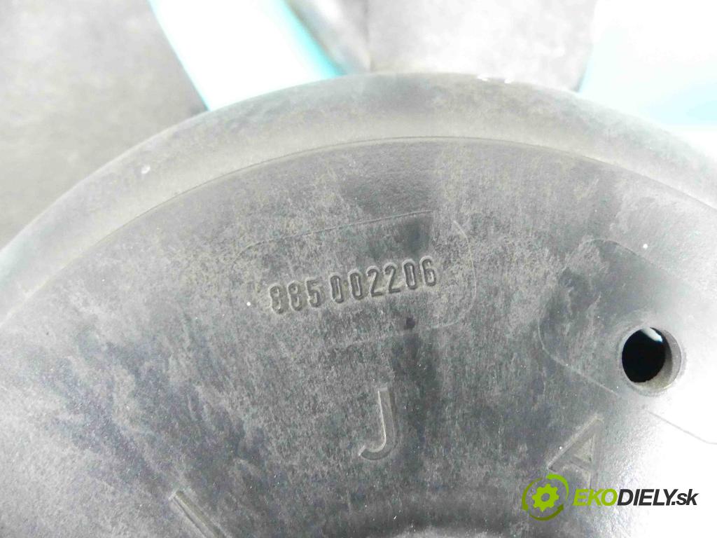 Skoda Roomster 1.4 tdi 80 HP manual 59 kW 1422 cm3 5- Ventilátor chladiča 6Q0121207N