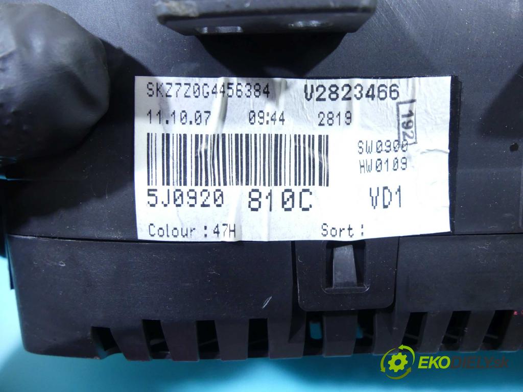 Skoda Roomster 1.4 tdi 80 HP manual 59 kW 1422 cm3 5- prístrojovka/ budíky 5J0920810C (Prístrojové dosky, displeje)