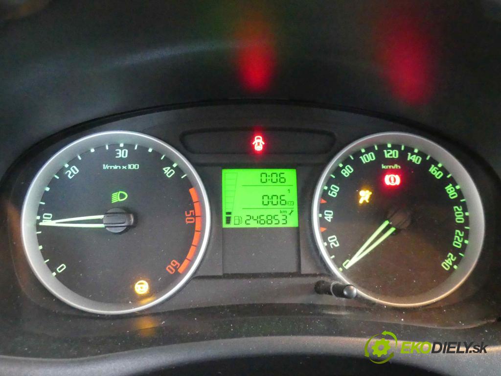 Skoda Roomster 1.4 tdi 80 HP manual 59 kW 1422 cm3 5- prístrojovka/ budíky 5J0920810C (Prístrojové dosky, displeje)