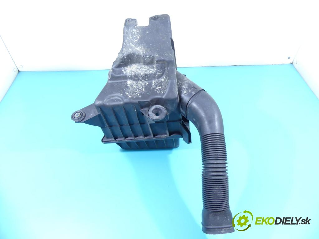 Skoda Roomster 1.4 tdi 80 HP manual 59 kW 1422 cm3 5- obal filtra vzduchu 6Q0129618G (Obaly filtrov vzduchu)