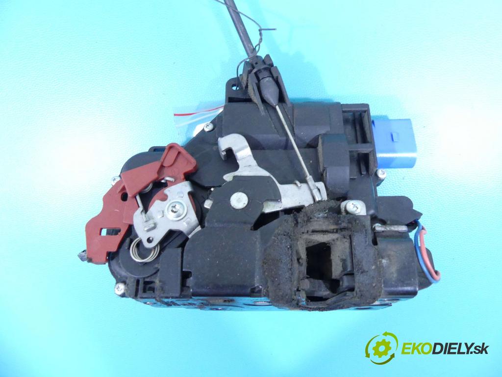 Skoda Roomster 1.4 tdi 80 hp manual 59 kW 1422 cm3 5- zámek přední levý 3B1837015AR