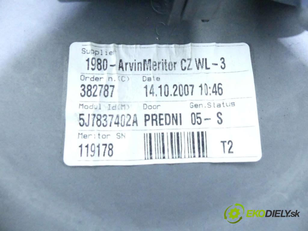 Skoda Roomster 1.4 tdi 80 hp manual 59 kW 1422 cm3 5- mechanismus stahování přední pravý 6Y2959801