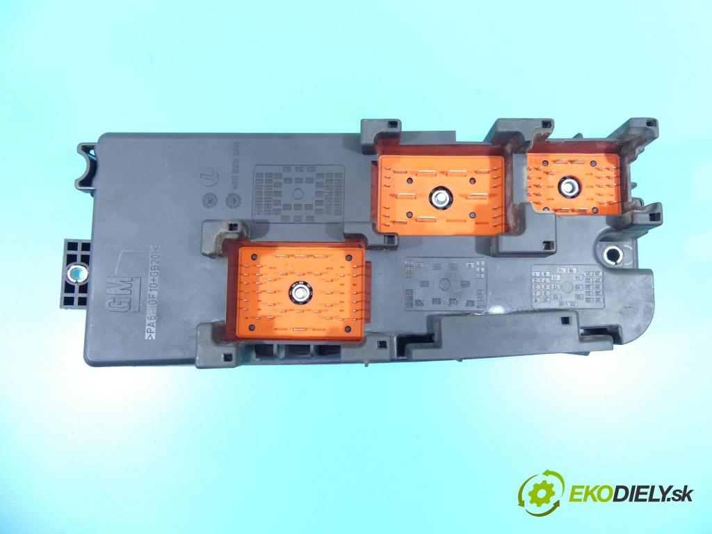 Saab 9-3 II 2002-2012 1.9 TiD 120 hp manual 88 kW 1910 cm3 4- skříňka pojistková 519109201 (Pojistkové skříňky)