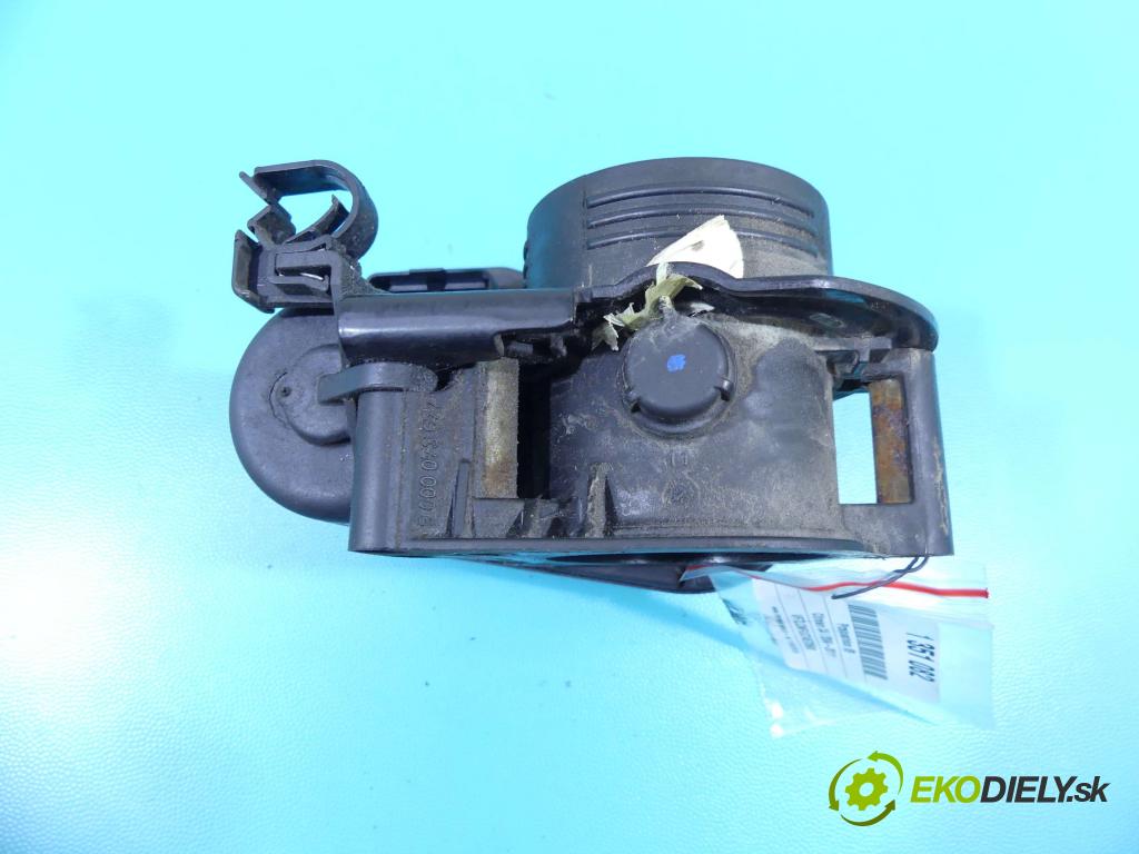 Citroen C4 I 2004-2011 1.6 16V 109 HP manual 80 kW 1587 cm3 5- klapka 0280750164 (Škrtiace klapky)
