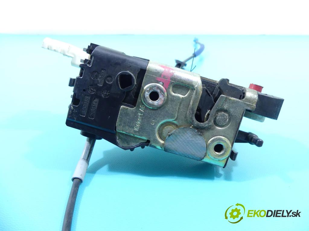 Citroen C4 I 2004-2011 1.6 16V 109 hp manual 80 kW 1587 cm3 5- zámek zadní pravý 9681336880