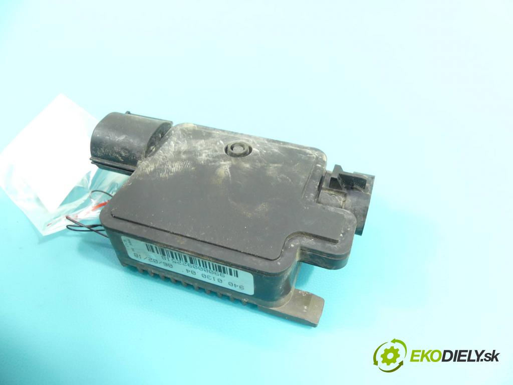 Jaguar F-Pace 16- 2.0d 179KM automatic 132 kW 1999 cm3 5- modul riadiaca jednotka 940013004 (Ostatné)