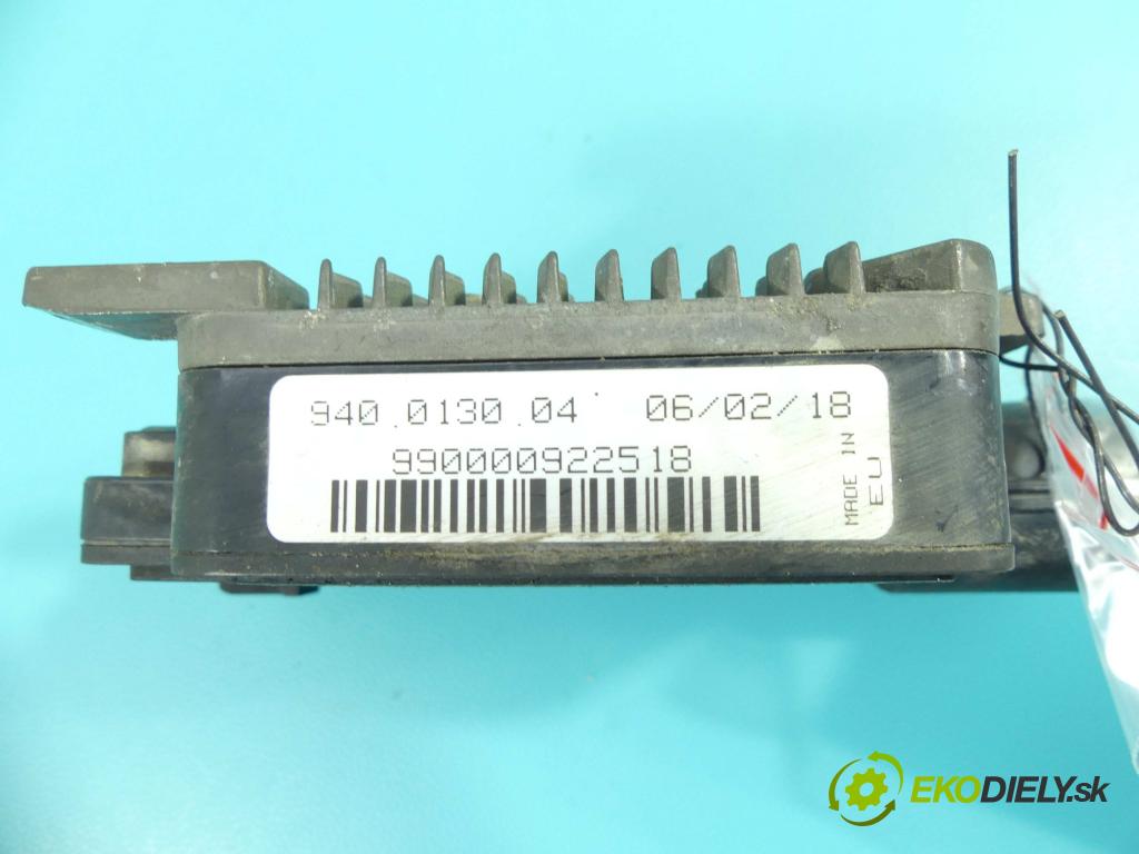 Jaguar F-Pace 16- 2.0d 179KM automatic 132 kW 1999 cm3 5- modul riadiaca jednotka 940013004 (Ostatné)