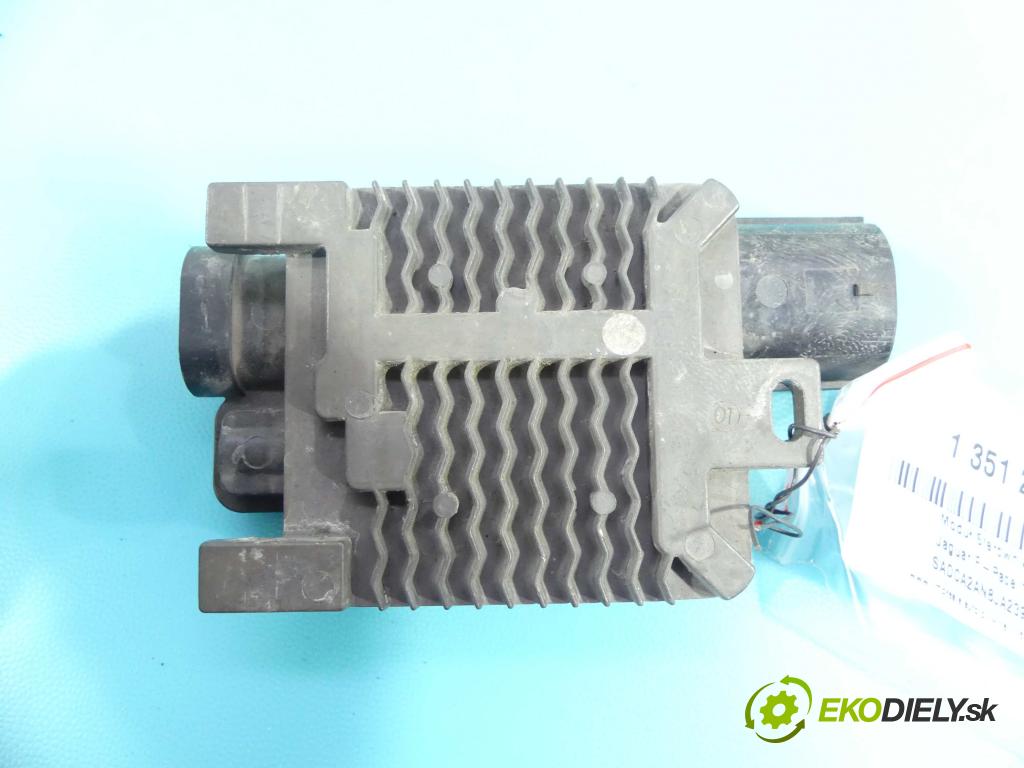 Jaguar F-Pace 16- 2.0d 179KM automatic 132 kW 1999 cm3 5- modul riadiaca jednotka 940013004 (Ostatné)