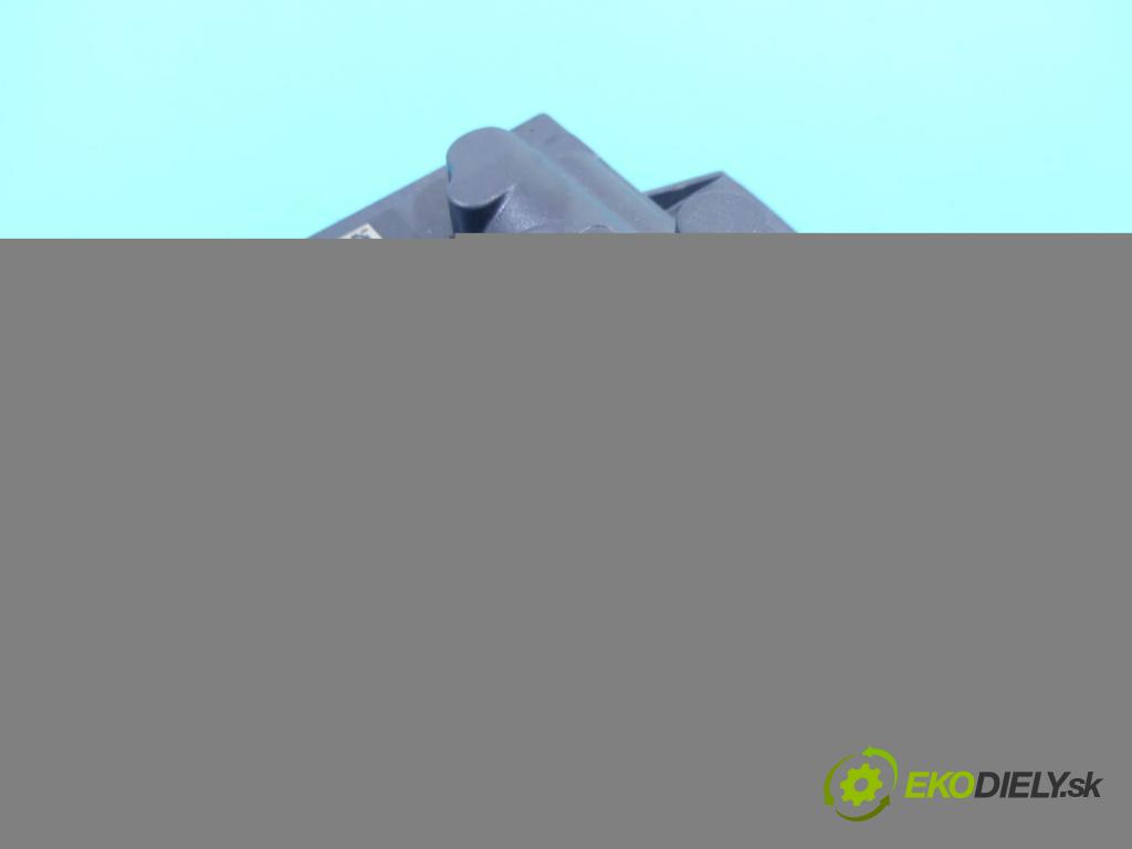 Jaguar F-Pace 16- 2.0d 179KM automatic 132 kW 1999 cm3 5- modul riadiaca jednotka FK72-9D370-AF (Ostatné)