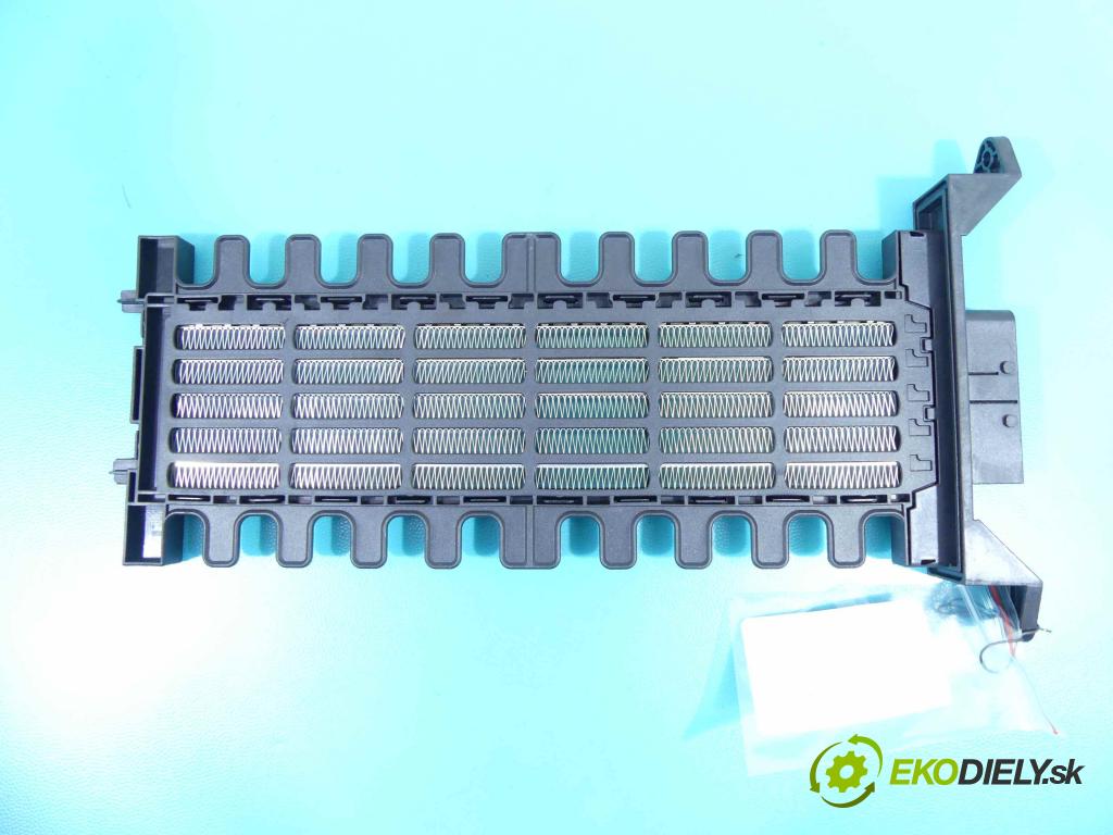 Jaguar F-Pace 16- 2.0d 179KM automatic 132 kW 1999 cm3 5- radiátor 013410-0861 (Radiátory topení)