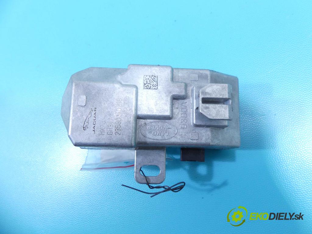 Jaguar F-Pace 16- 2.0d 179KM automatic 132 kW 1999 cm3 5- Blokáda: řízení: HX73-3K772-AA (Ostatné)