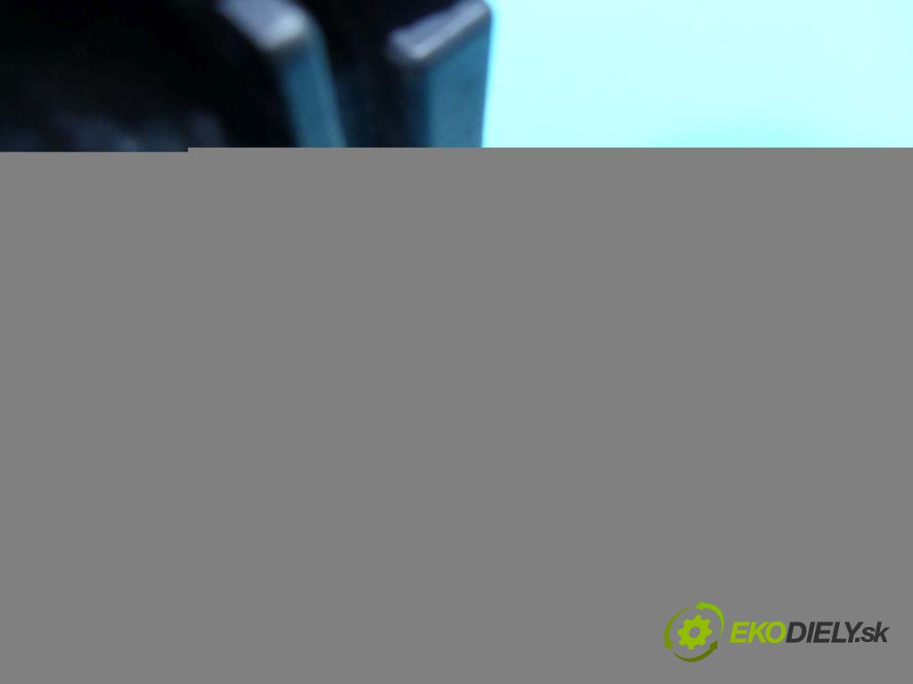 Jaguar F-Pace 16- 2.0d 179KM automatic 132 kW 1999 cm3 5- modul riadiaca jednotka AH42-15K603-AA (Ostatné)