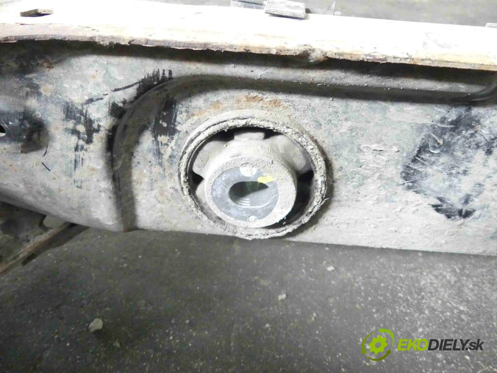 Jaguar F-Pace 16- 2.0d 179KM automatic 132 kW 1999 cm3 5- zadní výztuha (Výztuhy zadní)