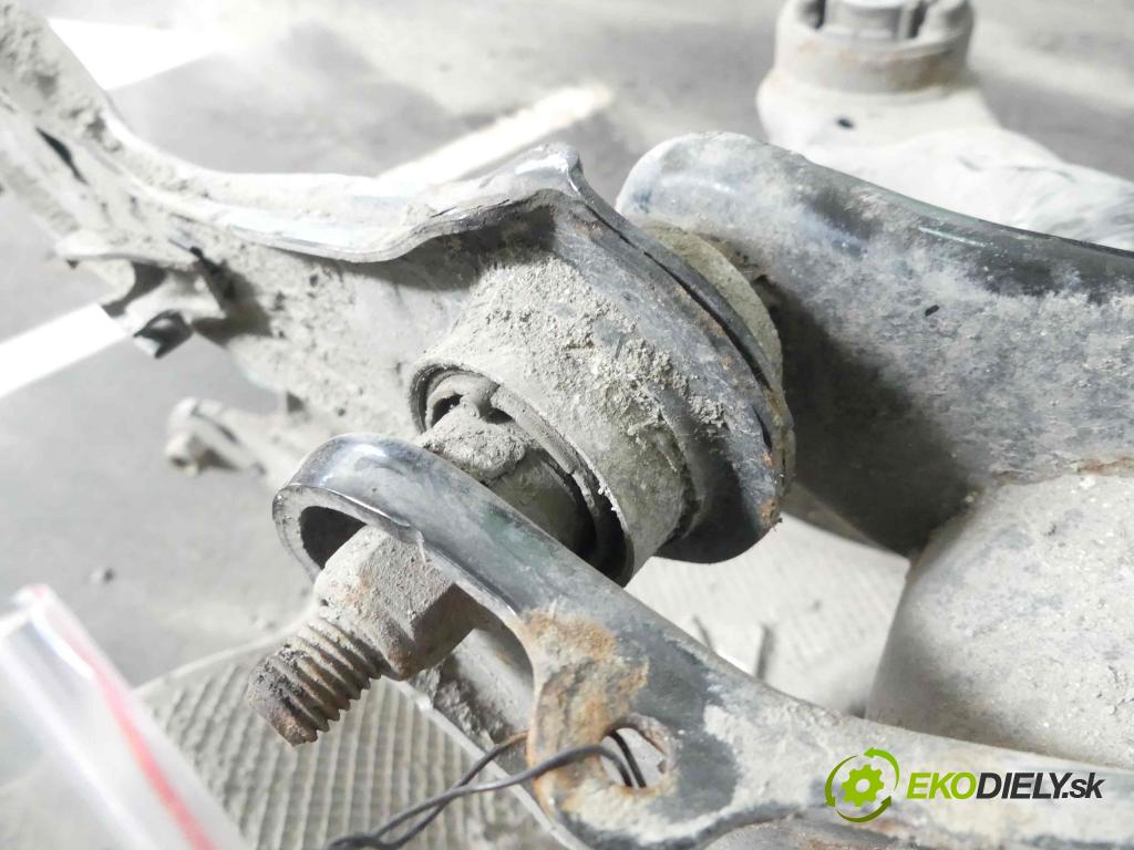 Jaguar F-Pace 16- 2.0d 179KM automatic 132 kW 1999 cm3 5- zadní výztuha (Výztuhy zadní)