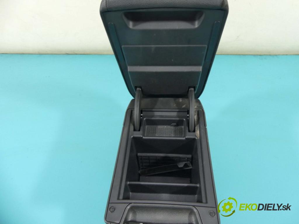 Seat Leon III 2012-2020 1.6 tdi 110 HP manual 81 kW 1598 cm3 5- operadlo 5F0858329A (Lakťová opierka)