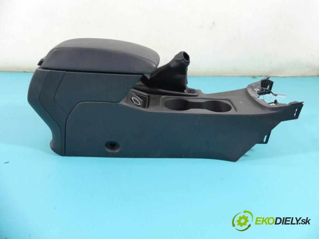 Seat Leon III 2012-2020 1.6 tdi 110 HP manual 81 kW 1598 cm3 5- operadlo 5F0858329A (Lakťová opierka)