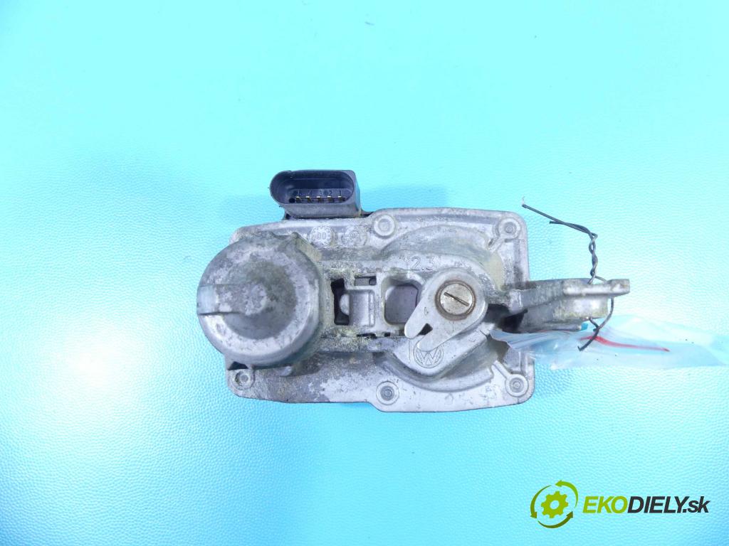 Seat Leon III 2012-2020 1.6 tdi 110 hp manual 81 kW 1598 cm3 5- Ovladač: klapky: kolektora: 5Q0253691H (Ostatní)