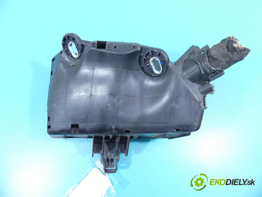 Seat Leon III 2012-2020 1.6 tdi 110 hp manual 81 kW 1598 cm3 5- skříňka pojistková 5Q0937125A (Pojistkové skříňky)