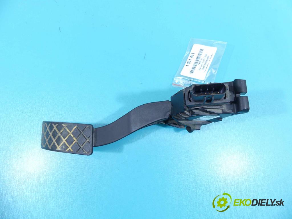 Seat Leon III 2012-2020 1.6 tdi 110 HP manual 81 kW 1598 cm3 5- pedále 5Q1721503H (Pedále)