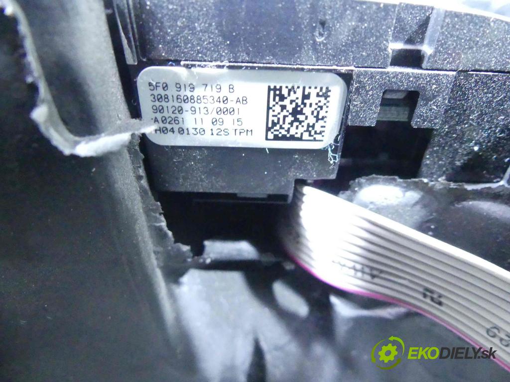 Seat Leon III 2012-2020 1.6 tdi 110 HP manual 81 kW 1598 cm3 5- volant 5F0419091L (Volanty)