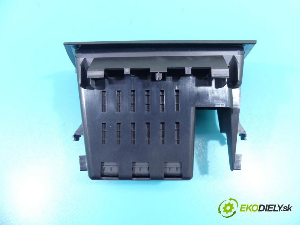 Seat Leon III 2012-2020 1.6 tdi 110 HP manual 81 kW 1598 cm3 5- kastlík 5F1857925E