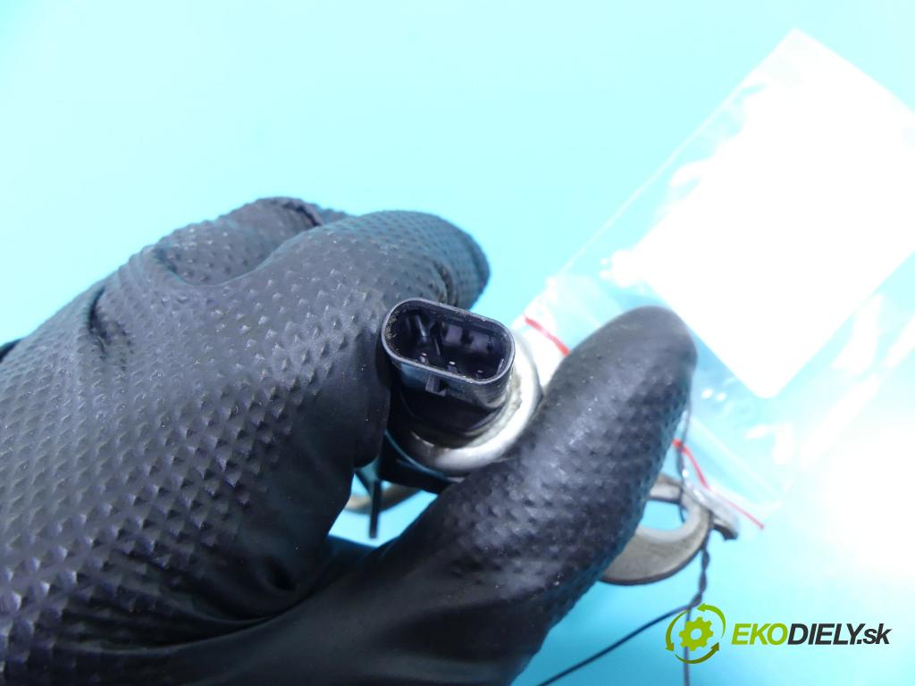 Volvo V40 II 2012-2019 2.0 D2 120 hp manual 88 kW 1969 cm3 5- snímač tlaku 31319419 (Snímače tlaku)