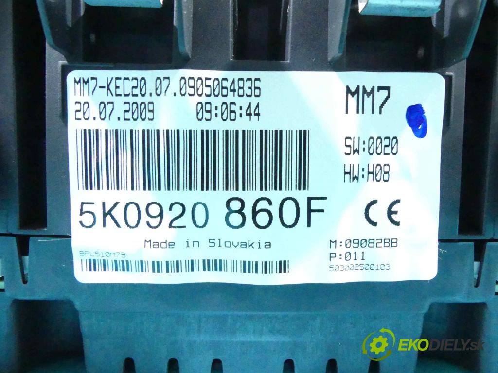 Vw Golf VI 2008-2013 1.4 16V 80 HP manual 59 kW 1390 cm3 5- prístrojovka/ budíky 5K0920860F (Prístrojové dosky, displeje)