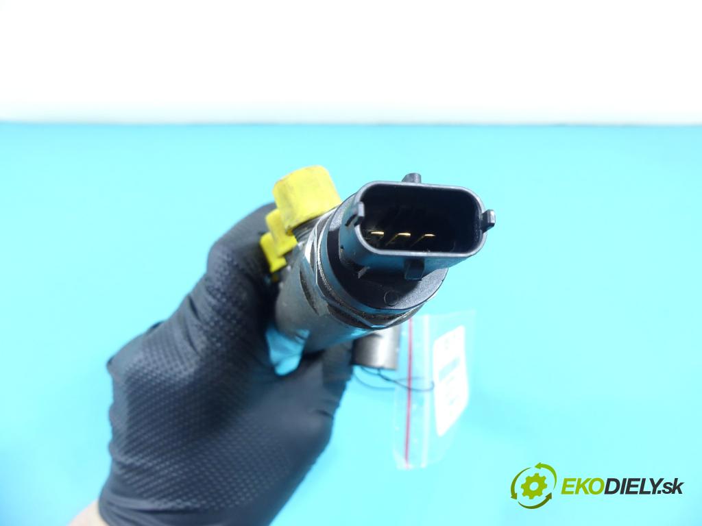 Volvo S60 II 2010-2018 2.0 D3 163 HP automatic 120 kW 1984 cm3 4- lišta vstrekovacia 0445215025 (Vstrekovacie lišty)