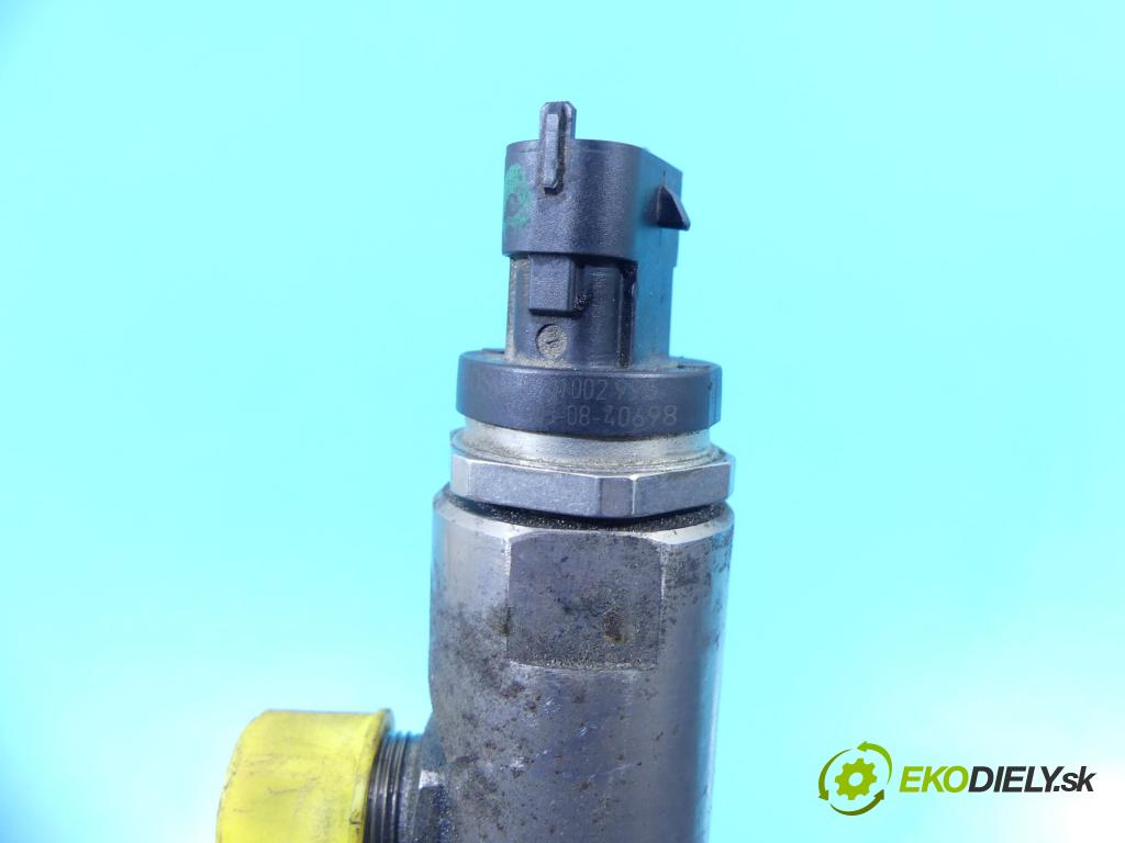 Volvo S60 II 2010-2018 2.0 D3 163 HP automatic 120 kW 1984 cm3 4- lišta vstrekovacia 0445215025 (Vstrekovacie lišty)