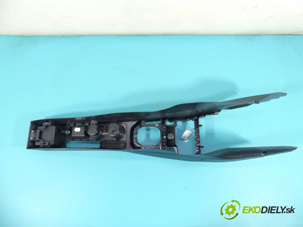 Seat Ibiza V KJ 2017- 1.0 tsi 95 HP manual 70 kW 999 cm3 5- operadlo  (Lakťové opierky)