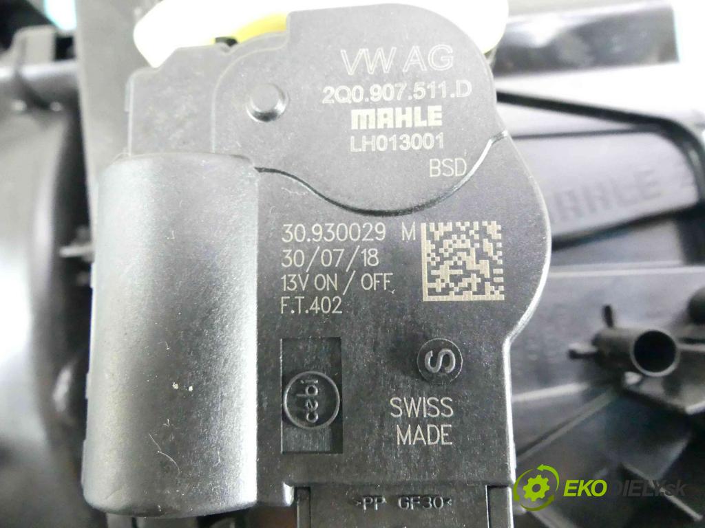 Seat Ibiza V KJ 2017- 1.0 tsi 95 hp manual 70 kW 999 cm3 5- radiátor 2Q0907511D (Radiátory topení)