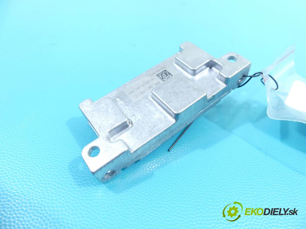 Seat Ibiza V KJ 2017- 1.0 tsi 95 HP manual 70 kW 999 cm3 5- modul riadiaca jednotka 7PP941597C (Ostatné)