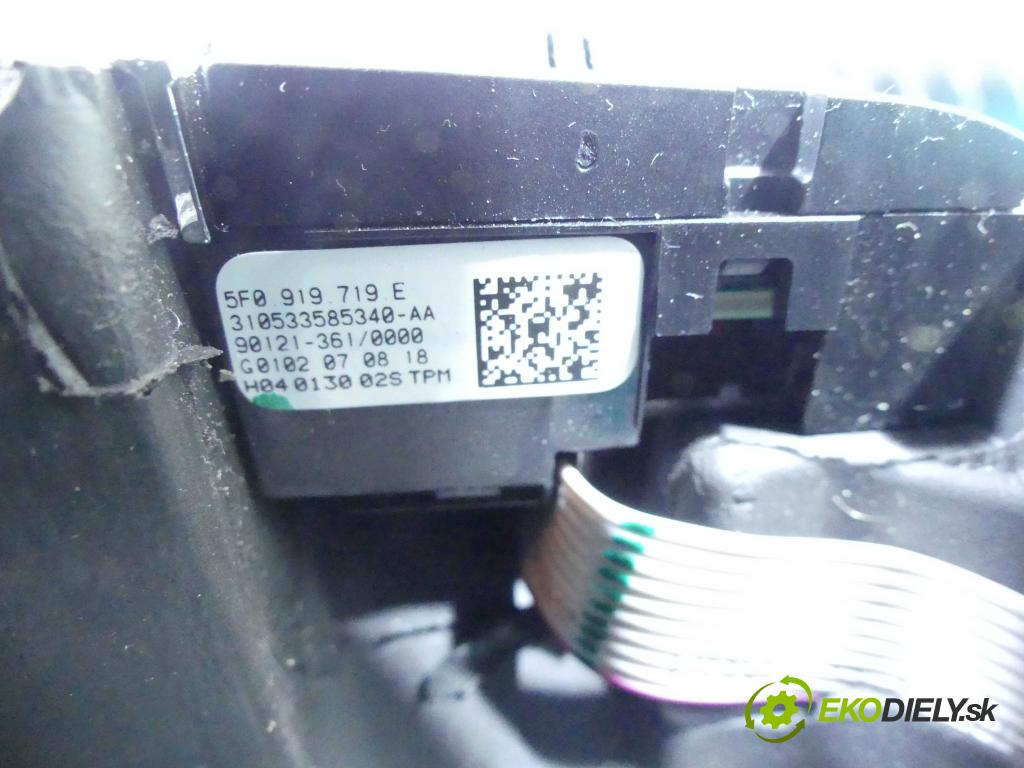 Seat Ibiza V KJ 2017- 1.0 tsi 95 HP manual 70 kW 999 cm3 5- volant 5F0919719E (Volanty)