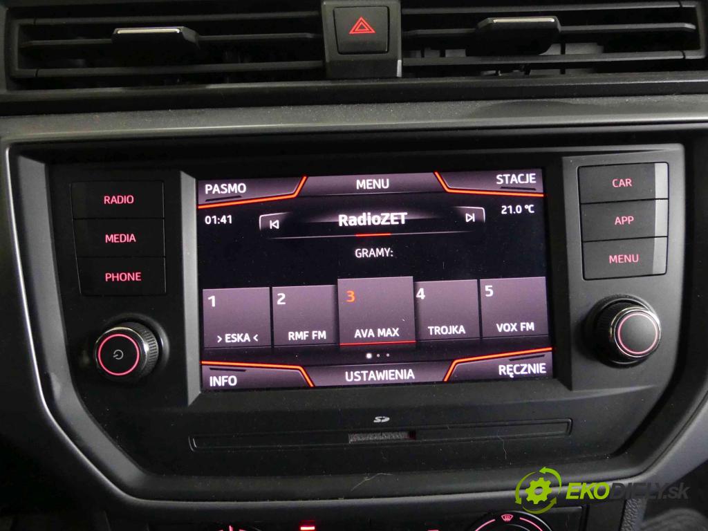 Seat Ibiza V KJ 2017- 1.0 tsi 95 HP manual 70 kW 999 cm3 5- Radio originál 6F0035871B